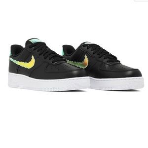 AF1 black and iridescent !